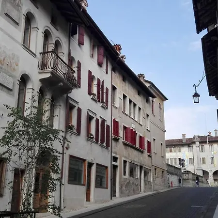 Palazzo Pasqualigo Tra Venezia E Le Dolomiti Φέλτρε