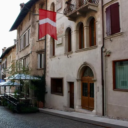 Pasqualigo - Tra Venezia E Le Dolomiti *