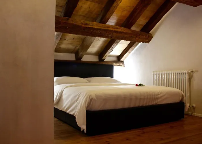 Διαμέρισμα Palazzo Pasqualigo Tra Venezia E Le Dolomiti Φέλτρε