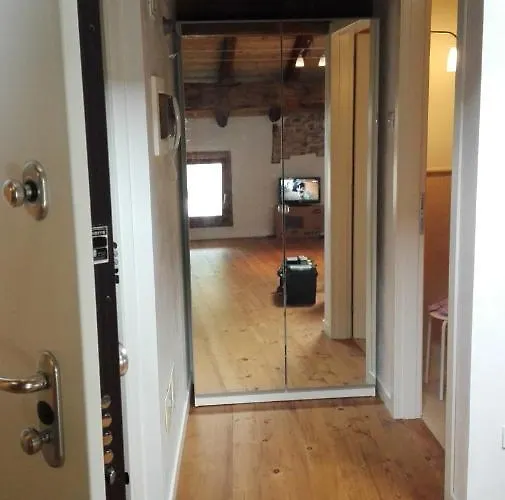 Διαμέρισμα Palazzo Pasqualigo Tra Venezia E Le Dolomiti Φέλτρε