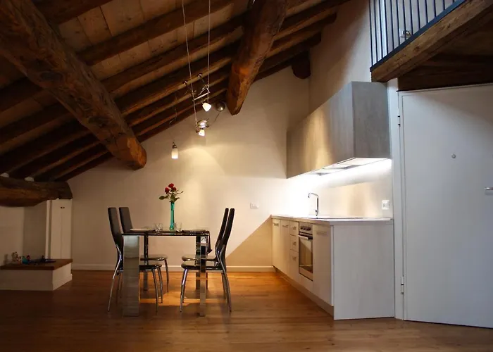 Διαμέρισμα Palazzo Pasqualigo Tra Venezia E Le Dolomiti *